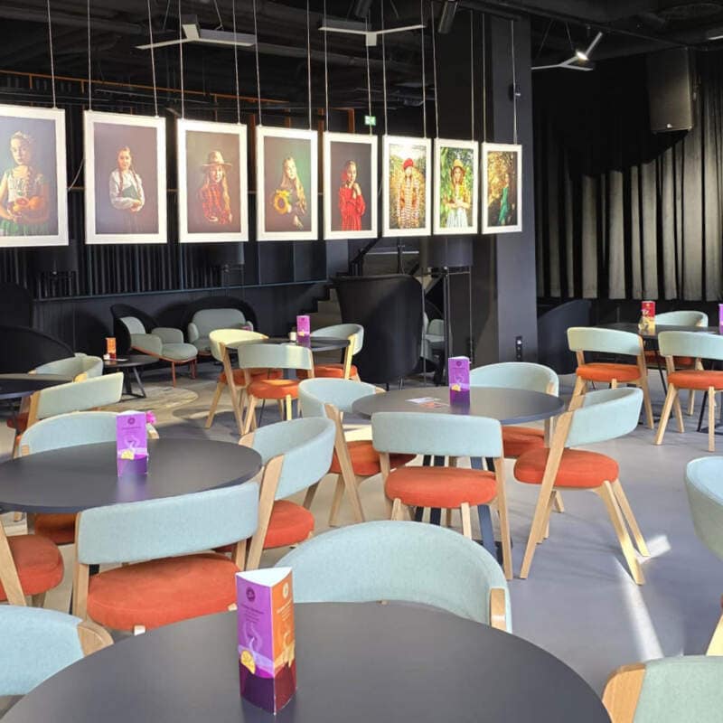 Knurów - Centrum kultury Art CK przy ulicy Witosa